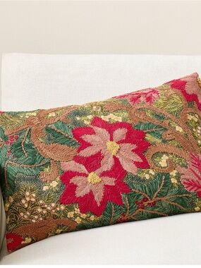 Pottery Barn Floral Foliage Embroidered Lumbar Pillow Cover 16” x 26”